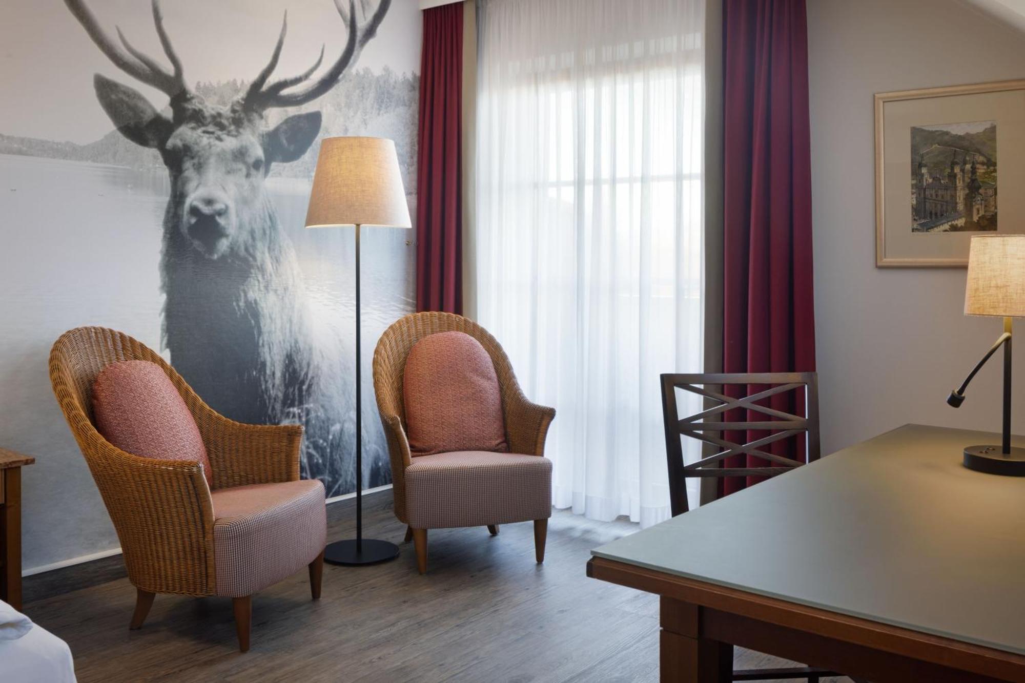 Arabella Jagdhof Resort Am Fuschlsee, A Tribute Portfolio Hotel Hof bei Salzburg Exterior photo